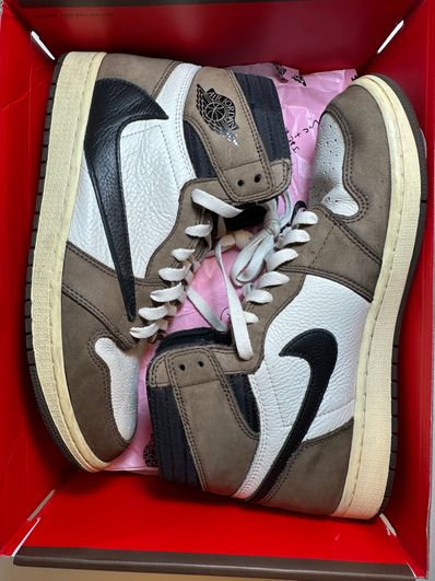 Travis Scott × Nike Air Jordan 1 Retro High OG TS SP "Sail/Dark Mocha"