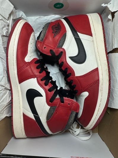 Nike Air Jordan 1 High OG "Lost & Found/Chicago"