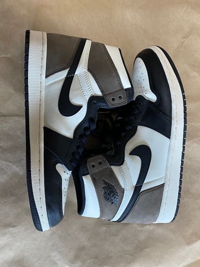 Nike Air Jordan 1 High OG "Sail/Dark Mocha/Black"