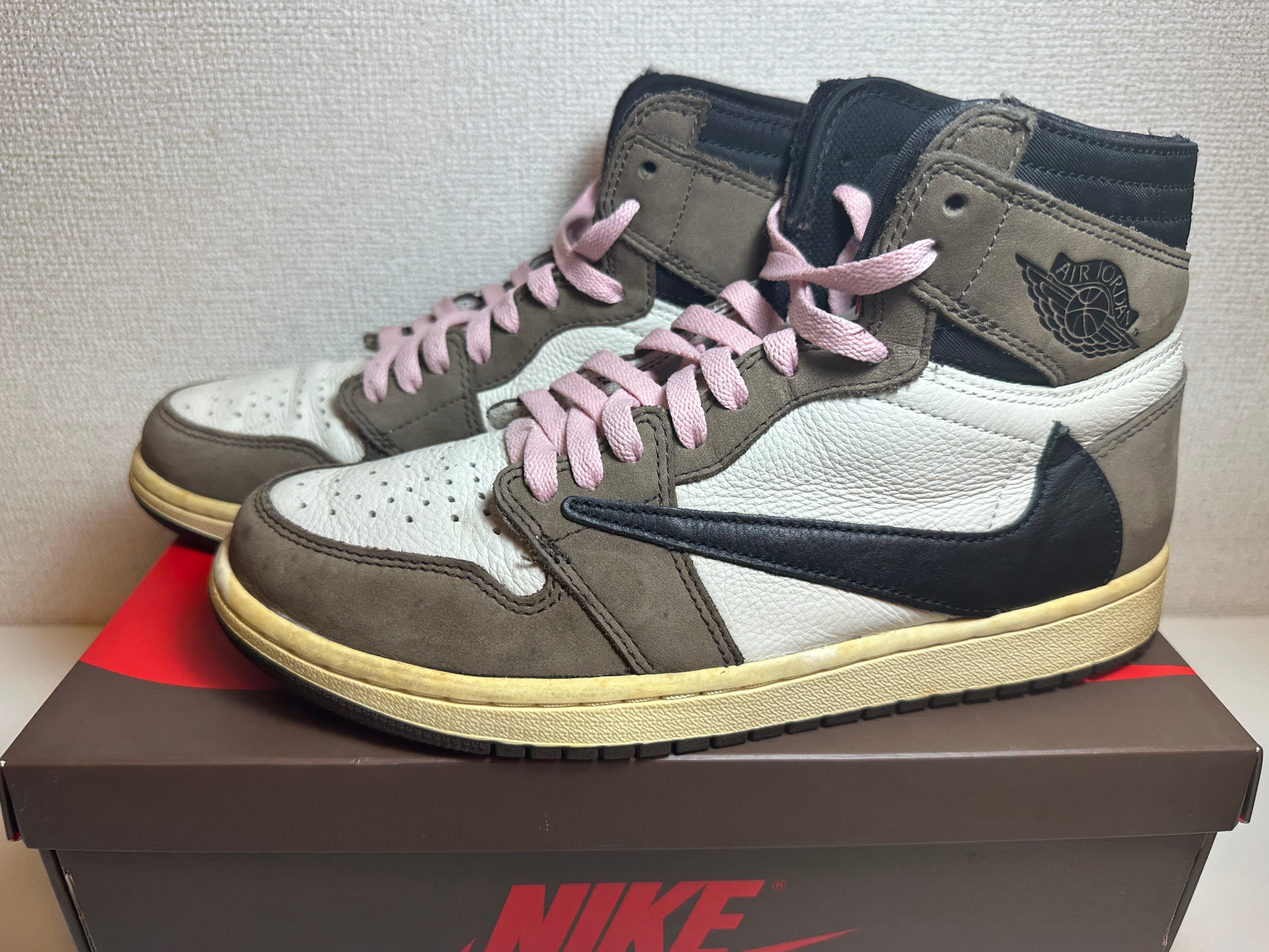 Travis Scott × Nike Air Jordan 1 Retro High OG TS SP "Sail/Dark Mocha"