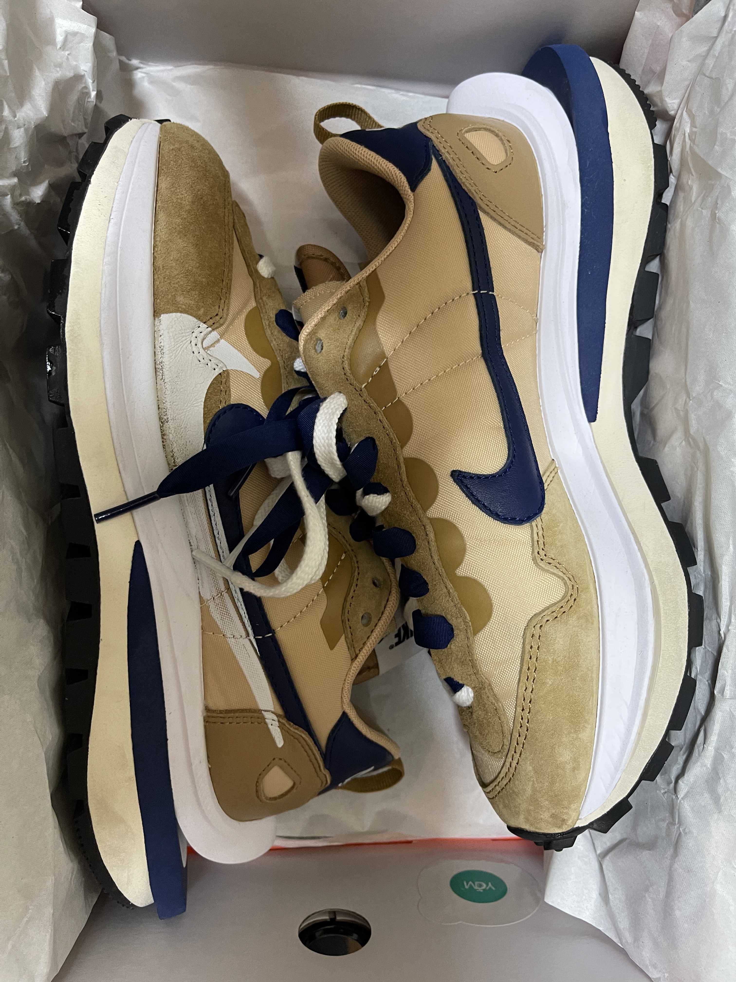 Sacai × Nike Vapor Waffle "Sesame And Blue Void"