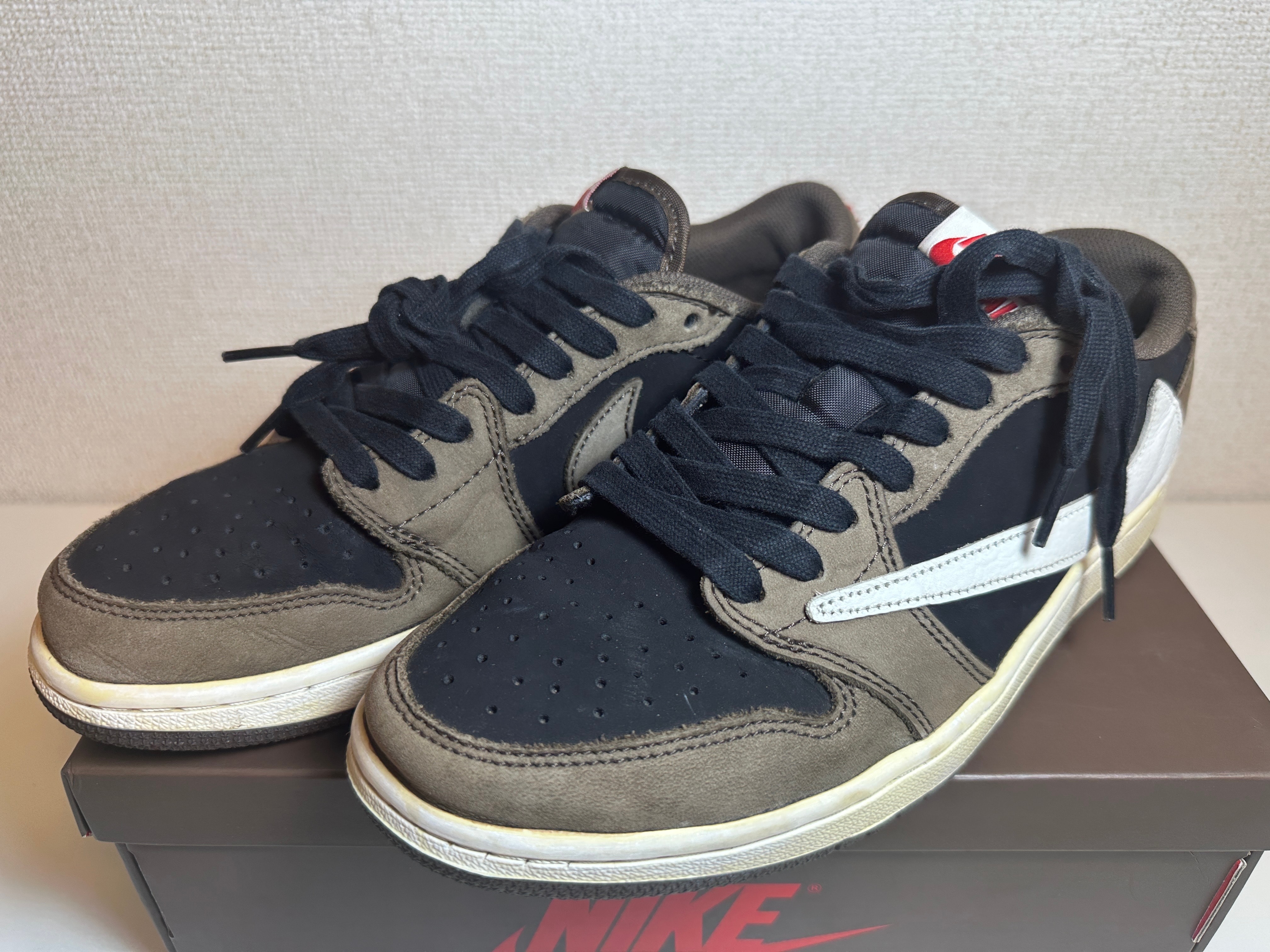 Travis Scott × Nike Air Jordan 1 Low OG SP-T "Black/Dark Mocha"