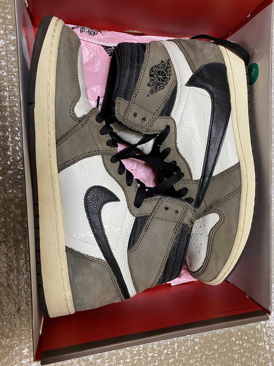 Travis Scott × Nike Air Jordan 1 Retro High OG TS SP "Sail/Dark Mocha"
