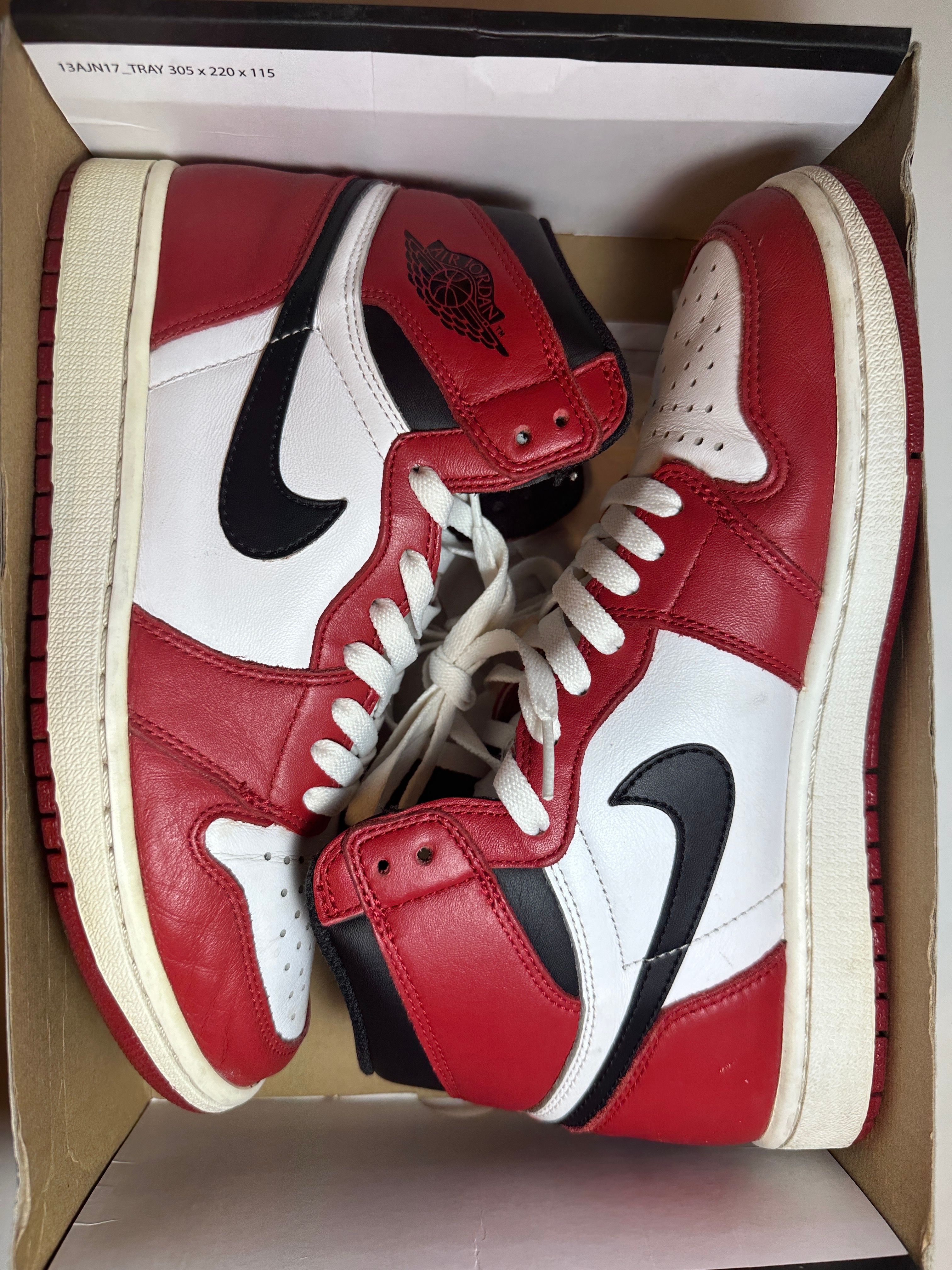 Nike Air Jordan 1 Retro High "Chicago" (2015)