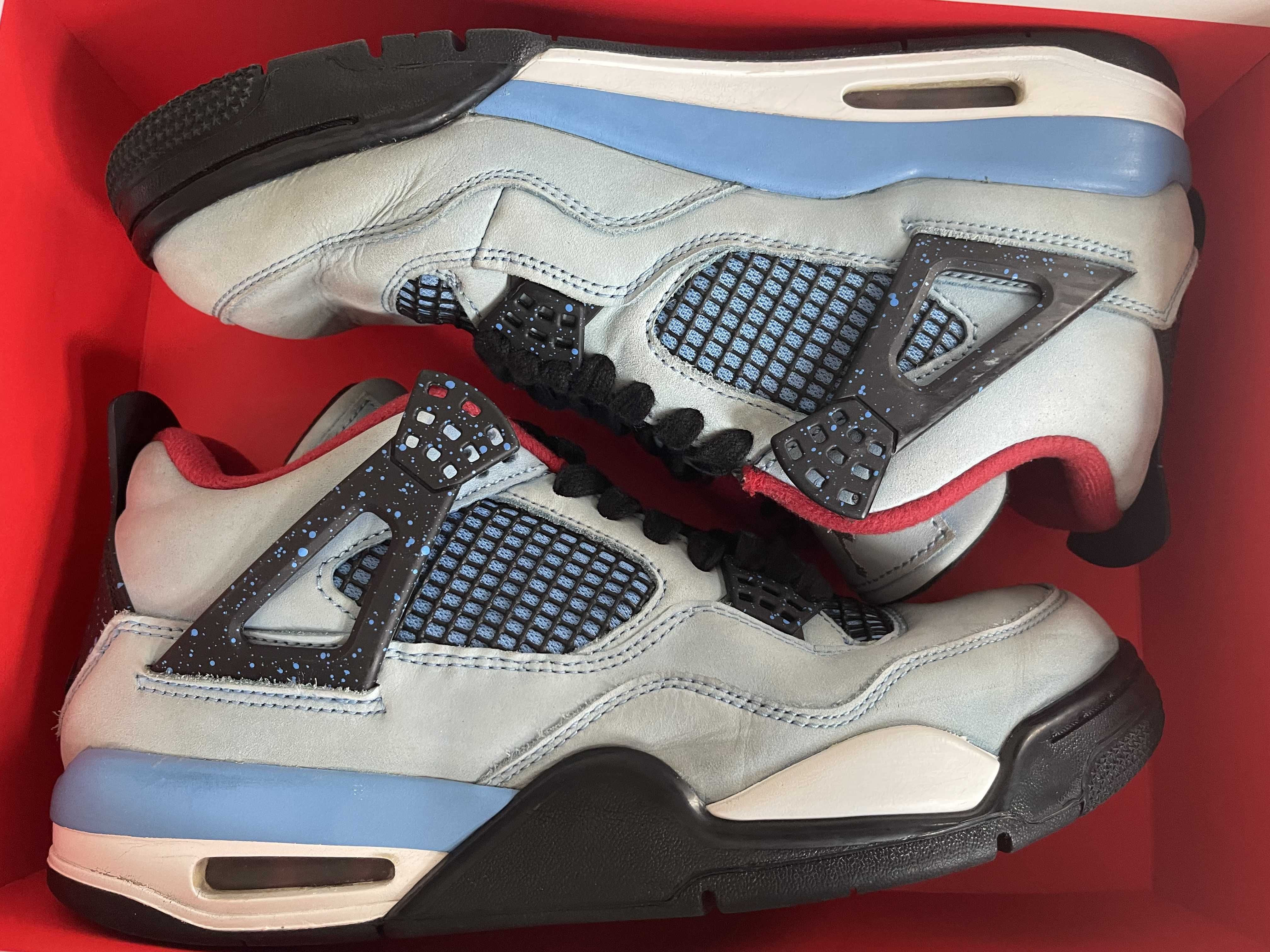 Travis Scott × Nike Air Jordan 4 Retro Cactus Jack "University Blue"