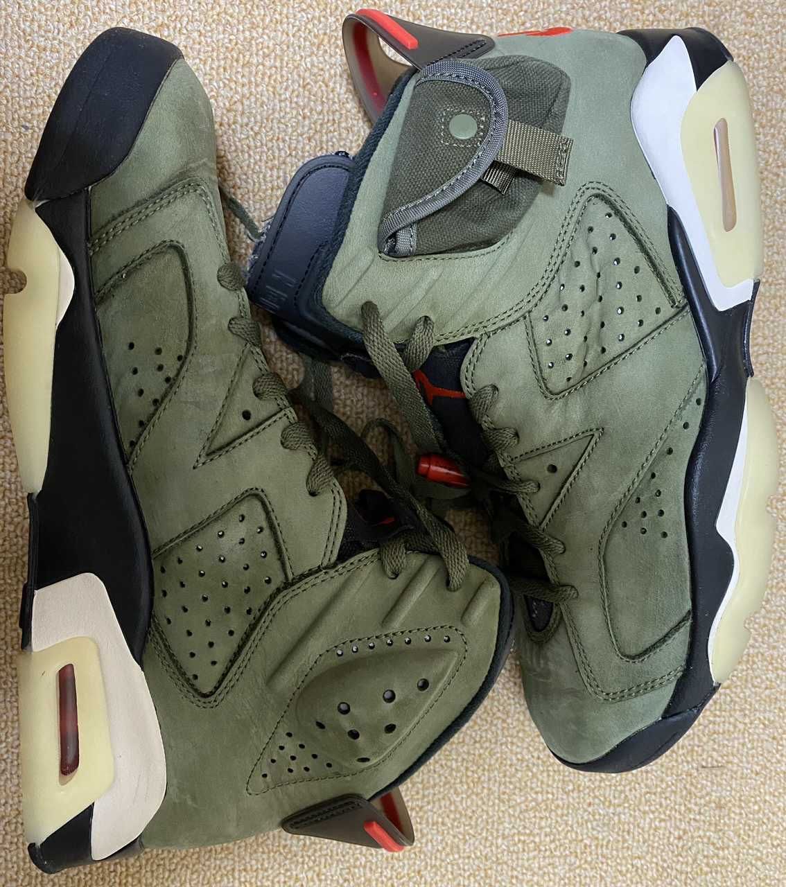 Travis Scott × Nike Air Jordan 6 Retro "Medium Olive"