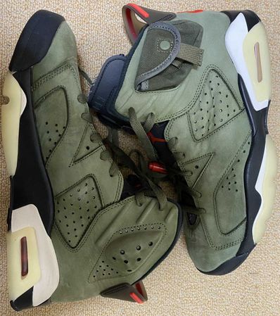 Travis Scott × Nike Air Jordan 6 Retro "Medium Olive"