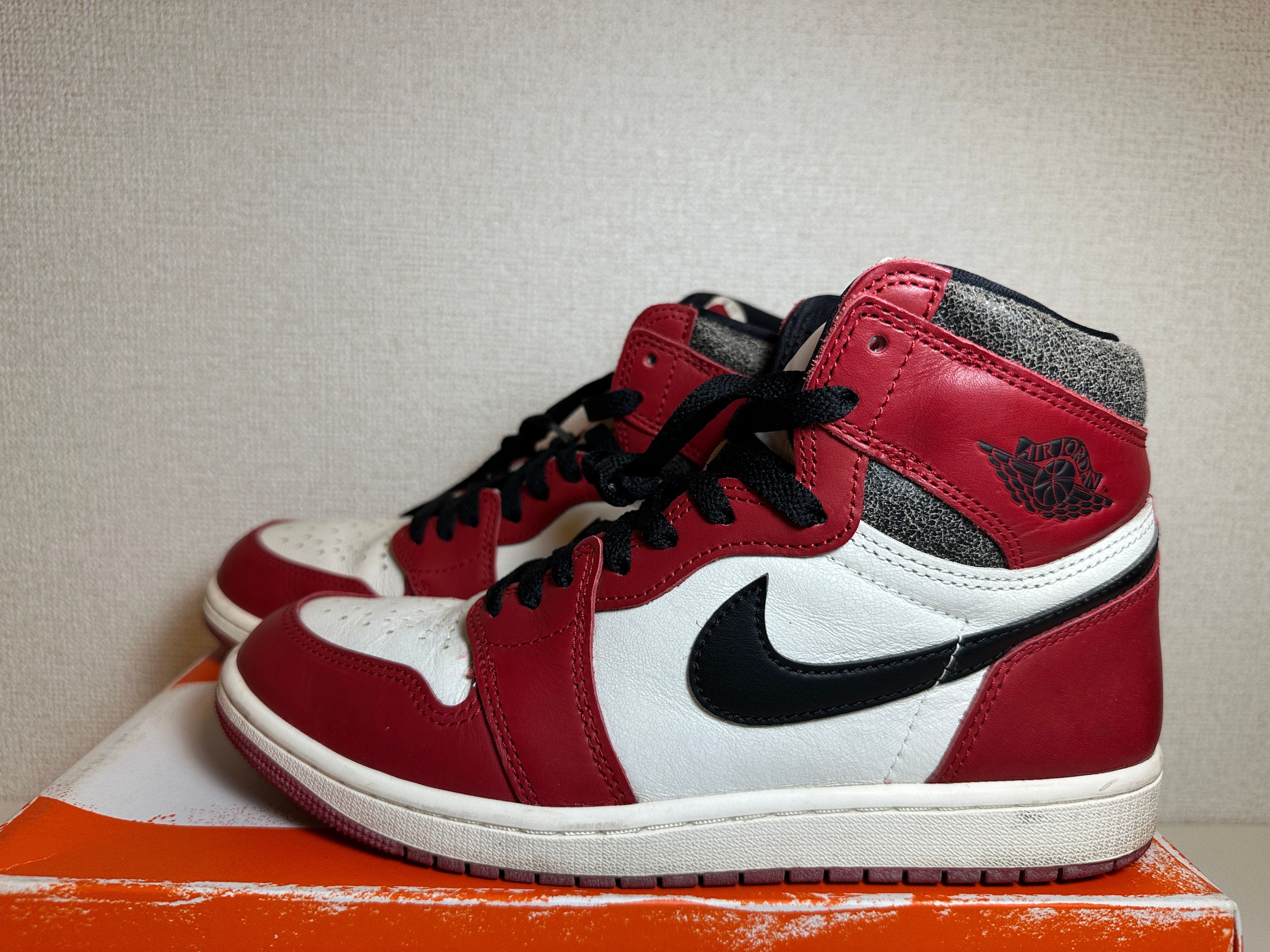 Nike Air Jordan 1 High OG "Lost & Found/Chicago"