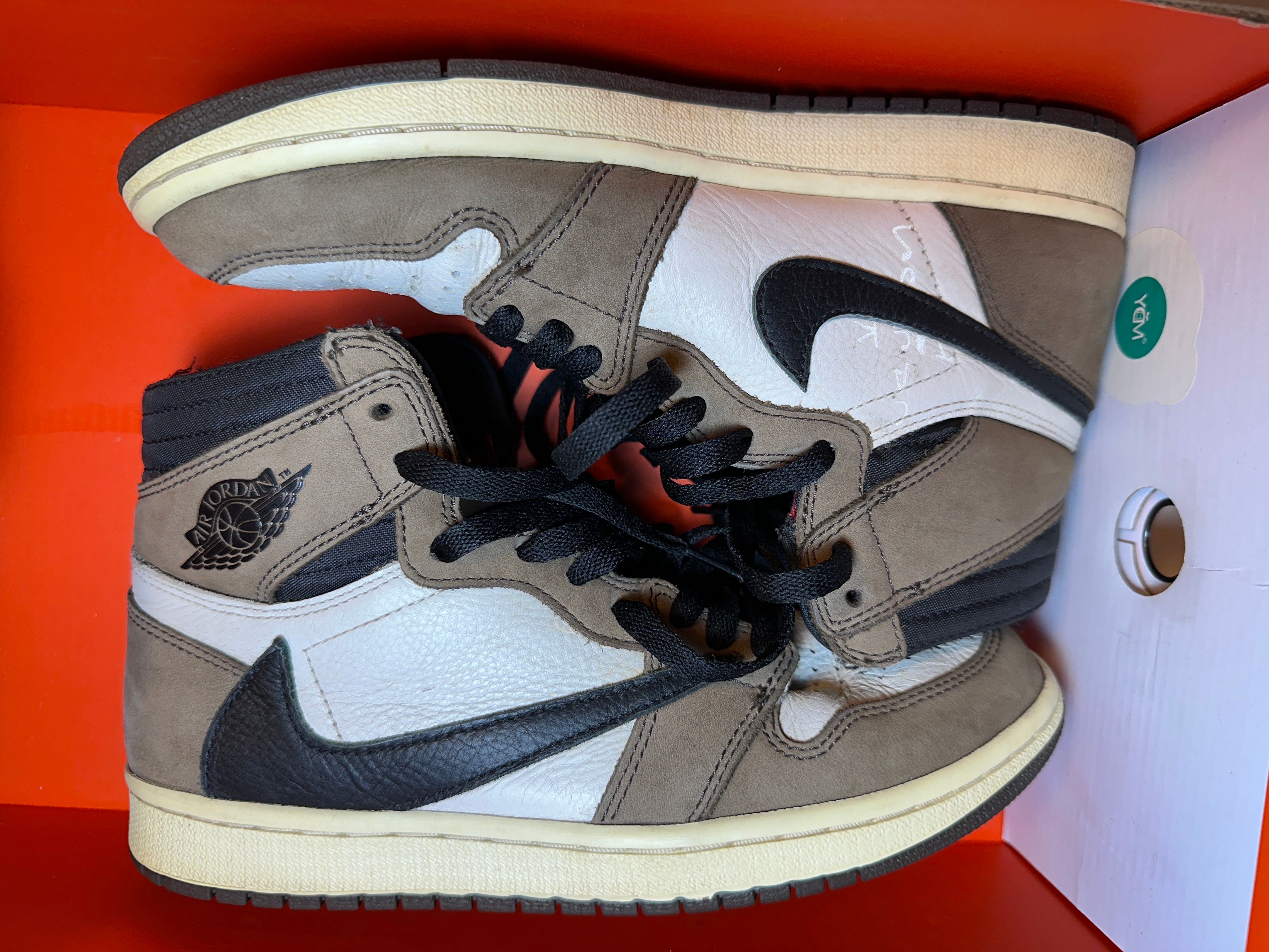 Travis Scott × Nike Air Jordan 1 Retro High OG TS SP "Sail/Dark Mocha"