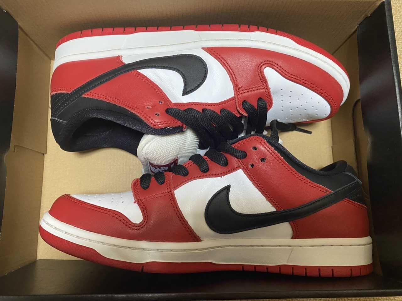Nike SB Dunk Low Pro "J-Pack Chicago/Varsity Red and White"