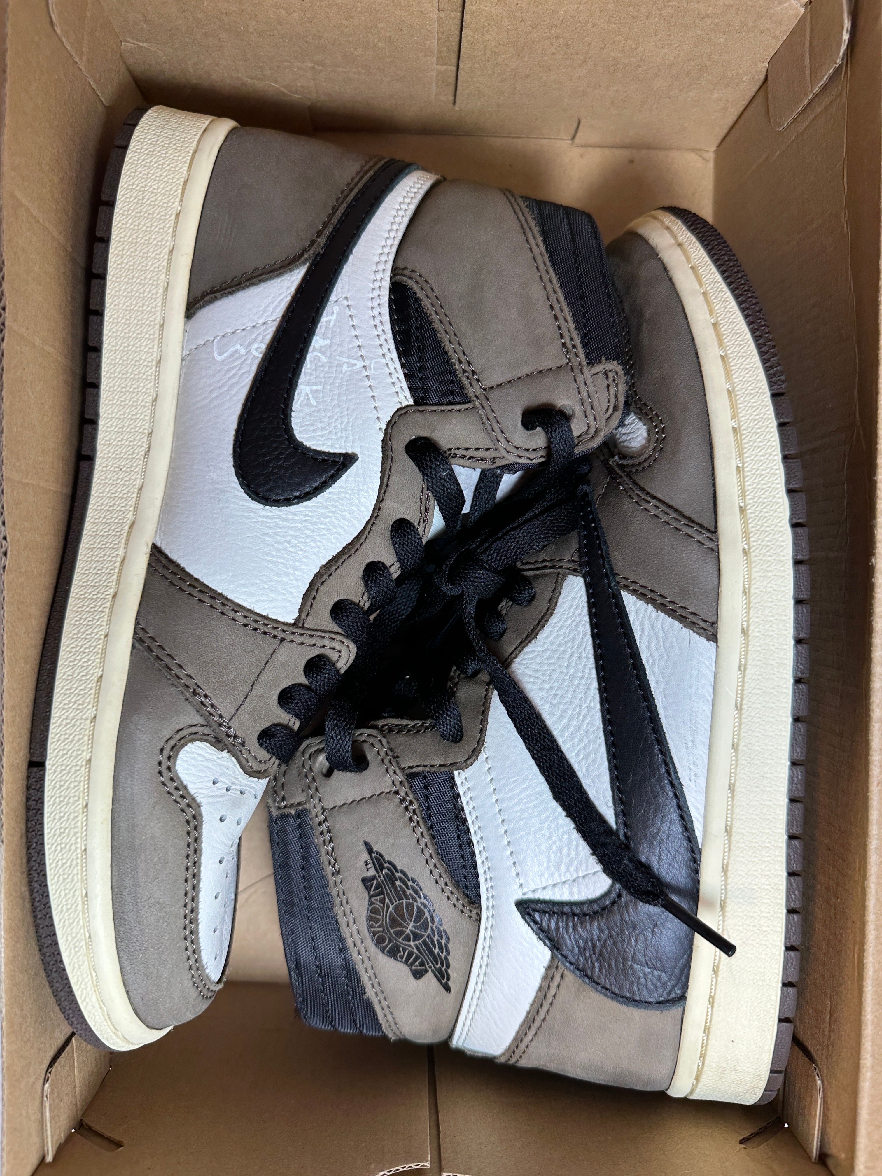 Travis Scott × Nike Air Jordan 1 Retro High OG TS SP "Sail/Dark Mocha"