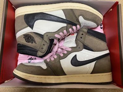 から厳選した 【とら】【travis scott】AIR JORDAN1 16センチ