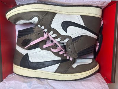 Travis Scott × Nike Air Jordan 1 Retro High OG TS SP "Sail/Dark Mocha"