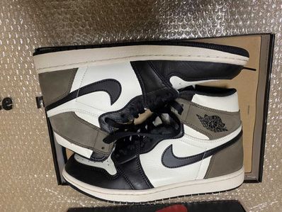 Nike Air Jordan 1 High OG "Sail/Dark Mocha/Black"