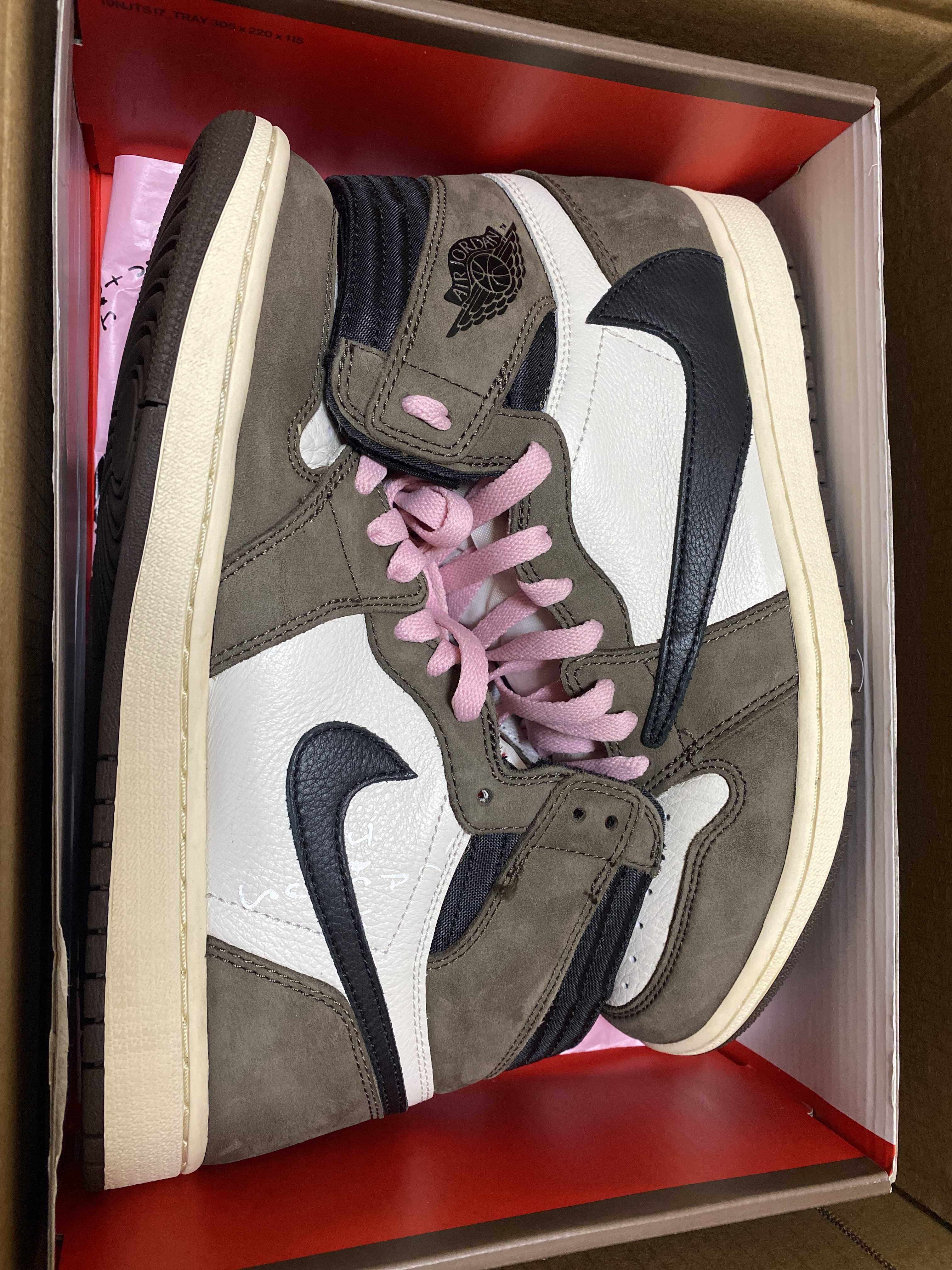 Travis Scott × Nike Air Jordan 1 Retro High OG TS SP "Sail/Dark Mocha"