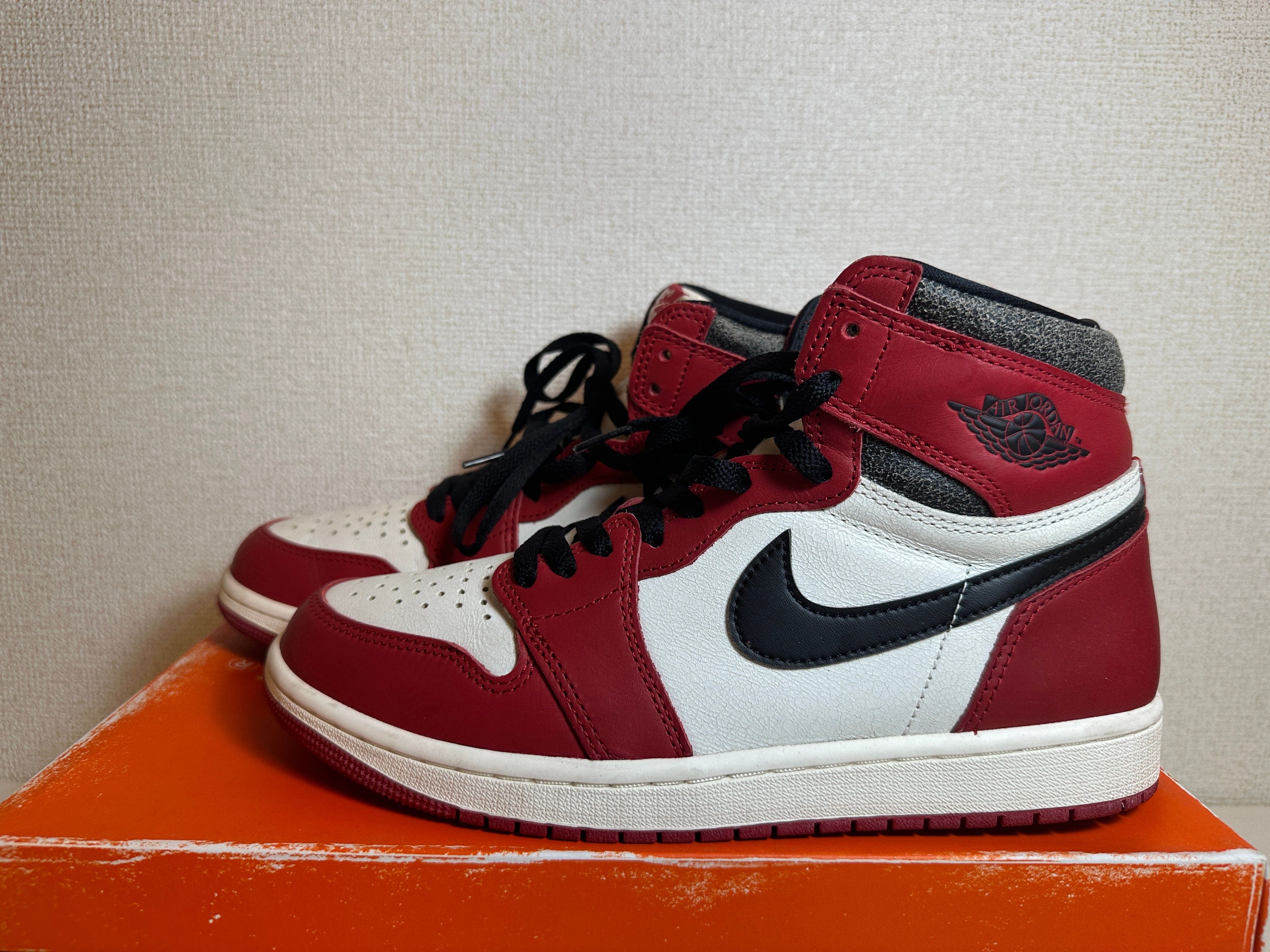 Nike Air Jordan 1 High OG "Lost & Found/Chicago"