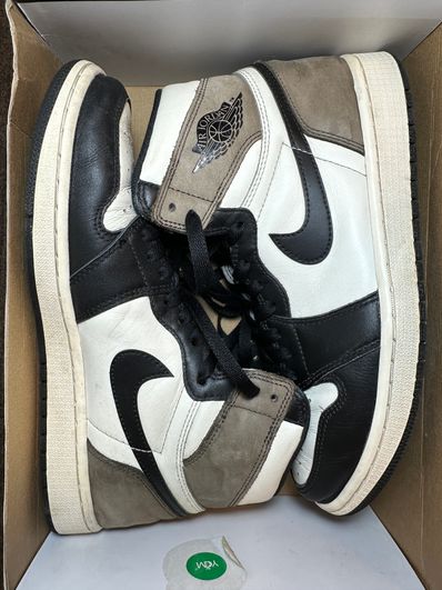 Nike Air Jordan 1 High OG "Sail/Dark Mocha/Black"
