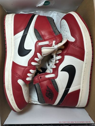 Nike Air Jordan 1 High OG "Lost & Found/Chicago"