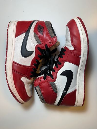 Nike Air Jordan 1 High OG "Lost & Found/Chicago"