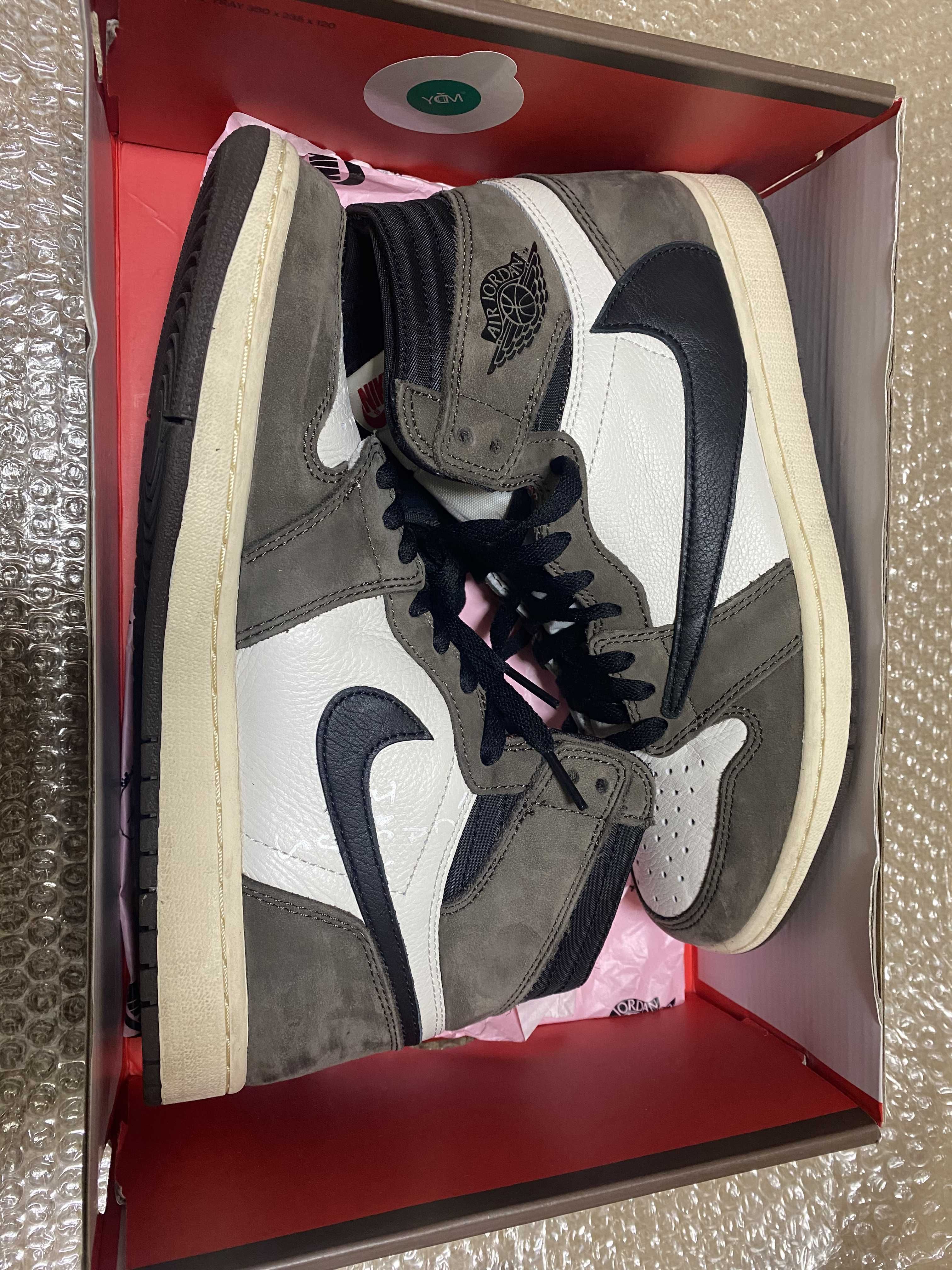 Travis Scott × Nike Air Jordan 1 Retro High OG TS SP "Sail/Dark Mocha"