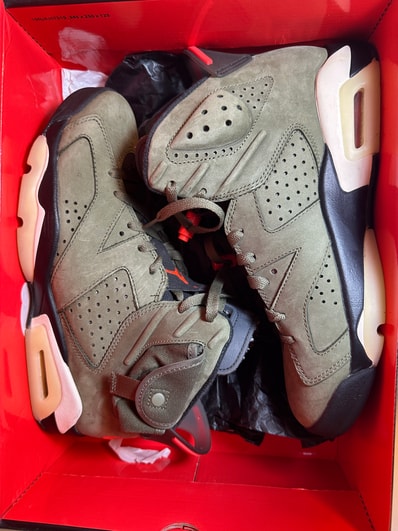 Travis Scott × Nike Air Jordan 6 Retro "Medium Olive"