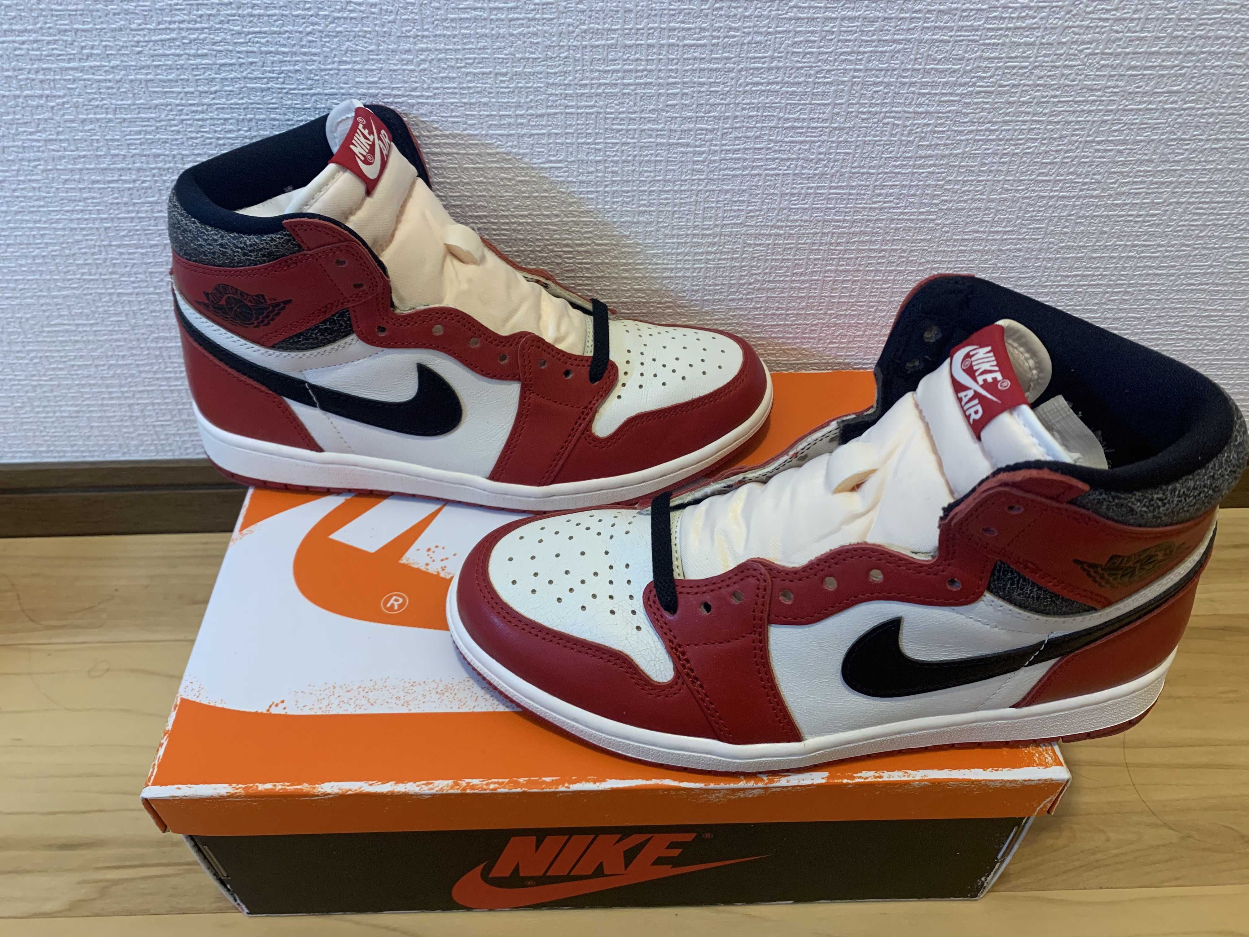 Nike Air Jordan 1 High OG "Lost & Found/Chicago"