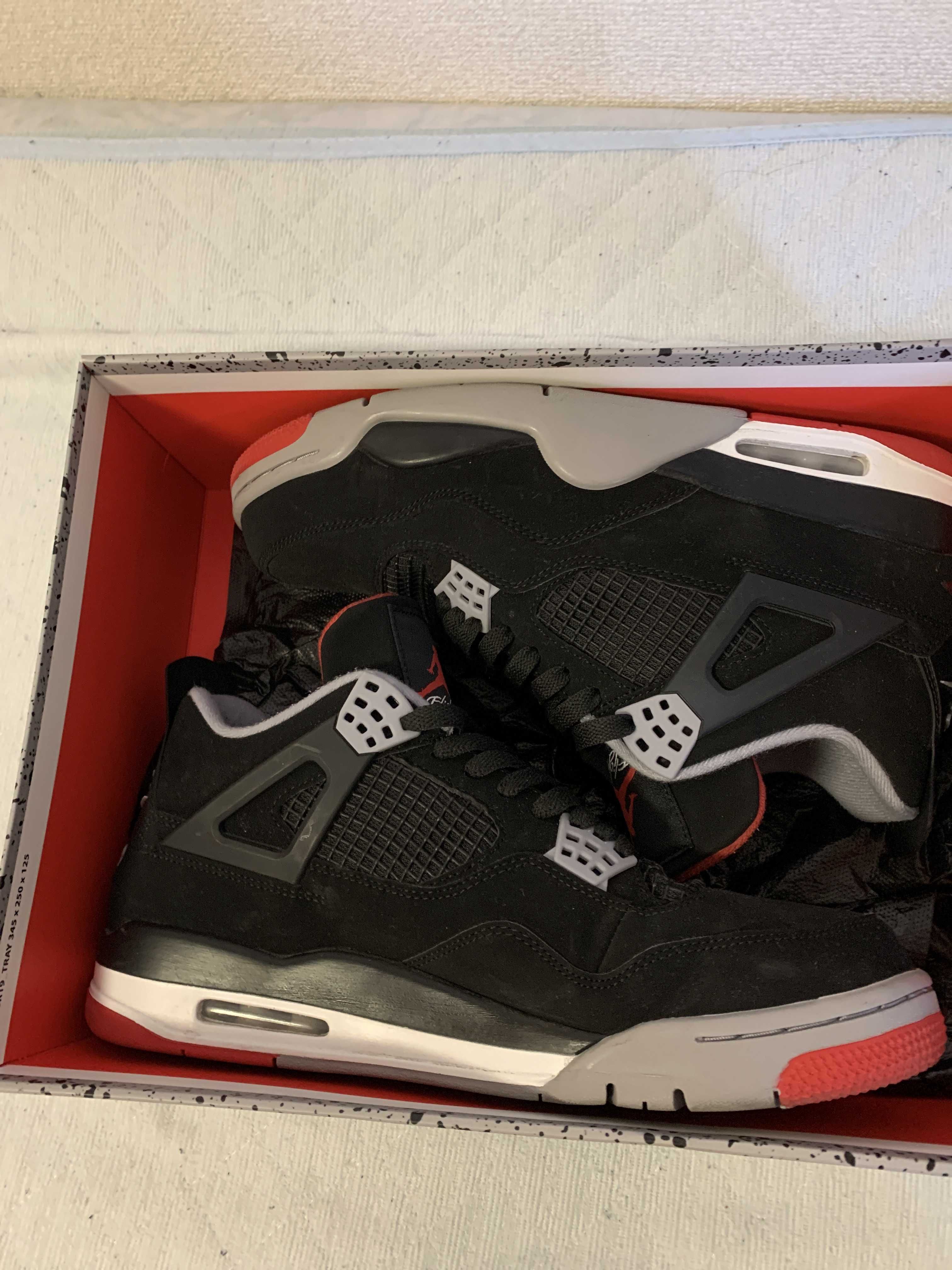 Nike Air Jordan 4 Retro "Bred" (2019)