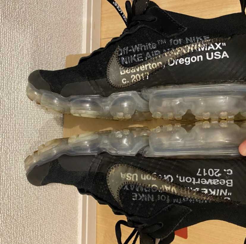 Off-White × Nike Air Vapormax "Black/Total Orange/Clear"
