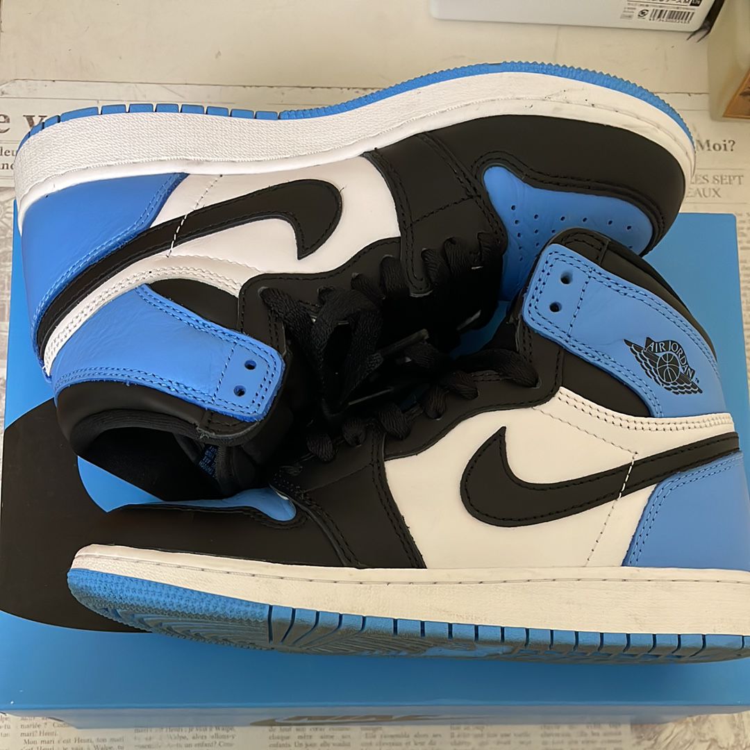 Nike GS Air Jordan 1 Retro High OG "University Blue/UNC Toe"