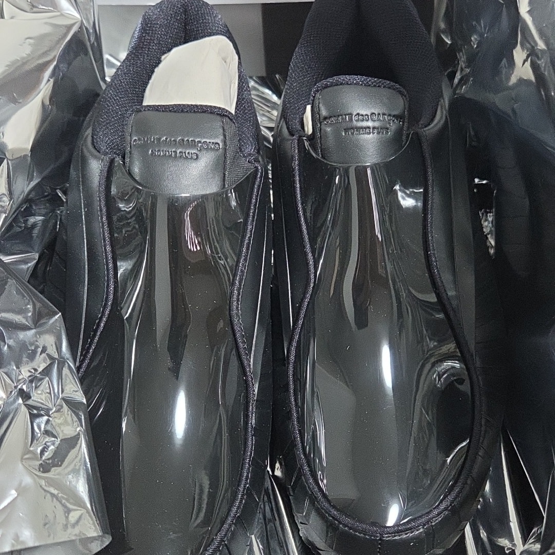 COMME des GARCONS HOMME PLUS x Nike Air Max Dolce "Triple Black"