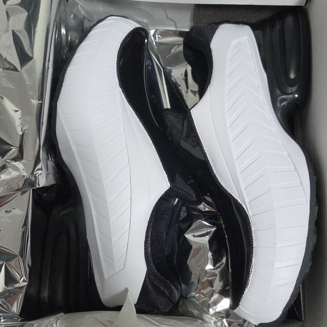 COMME des GARCONS HOMME PLUS × Nike Air Max Dolce "Black/White"