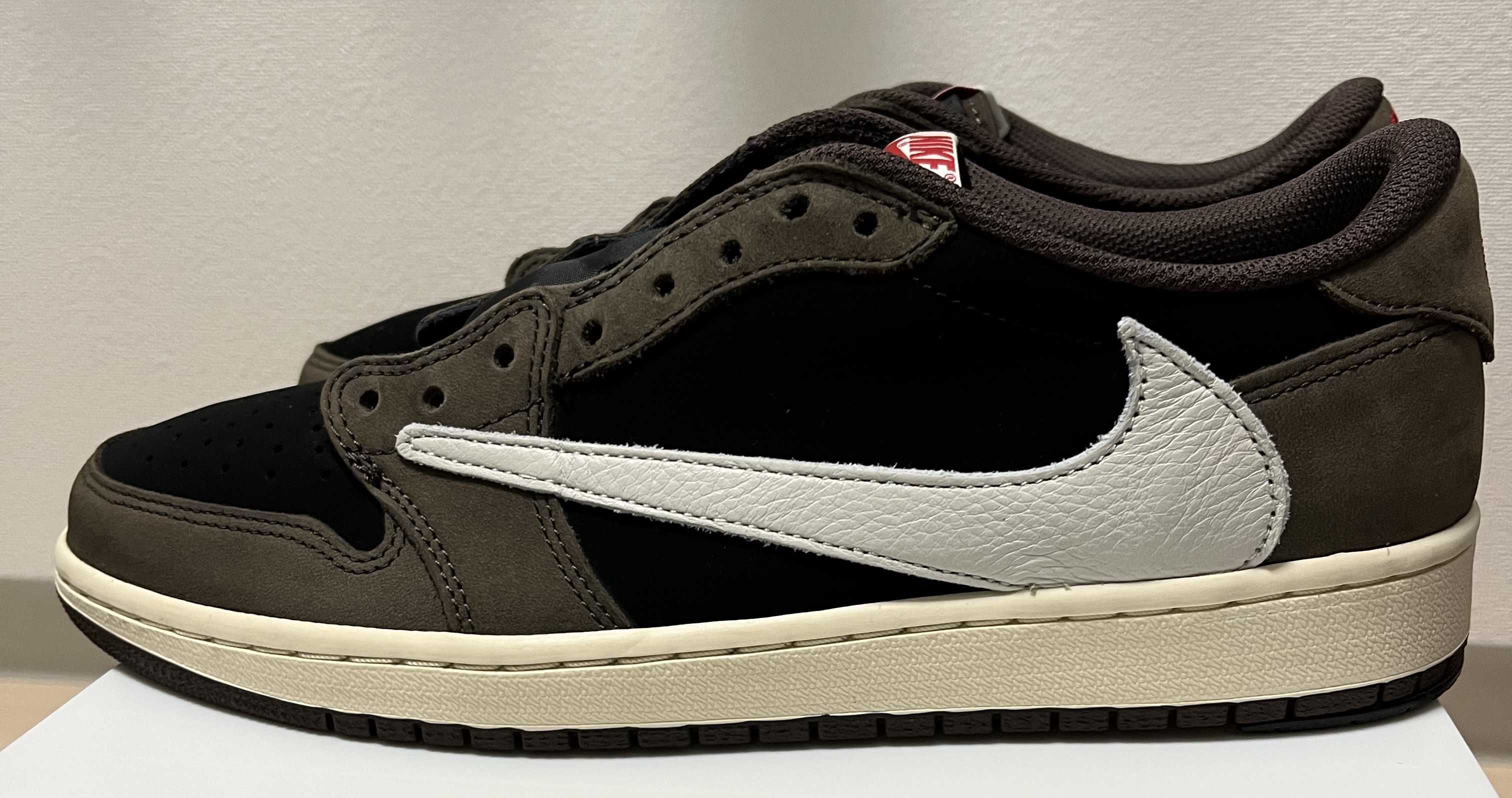 Travis Scott × Nike Air Jordan 1 Low OG SP-T "Black/Dark Mocha"