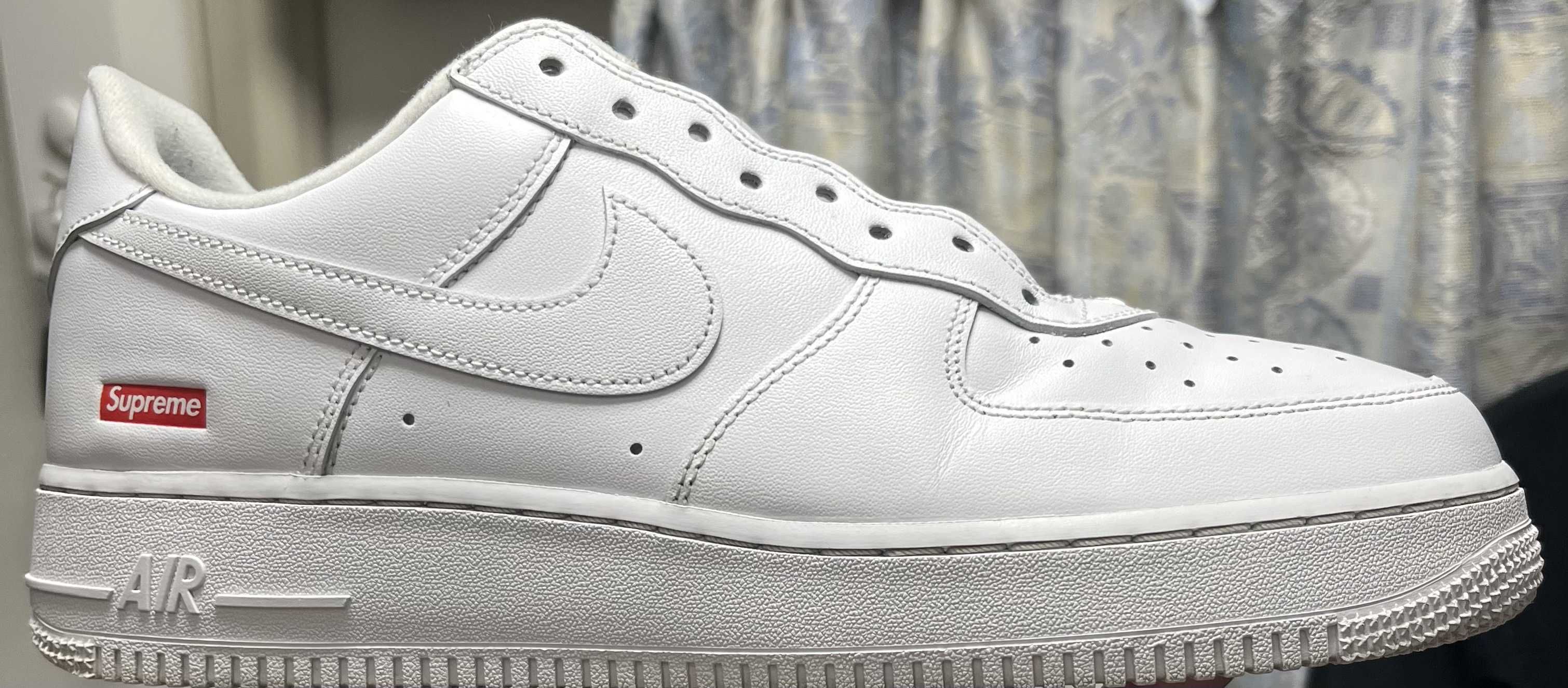 Supreme × Nike Air Force 1 Low "White"