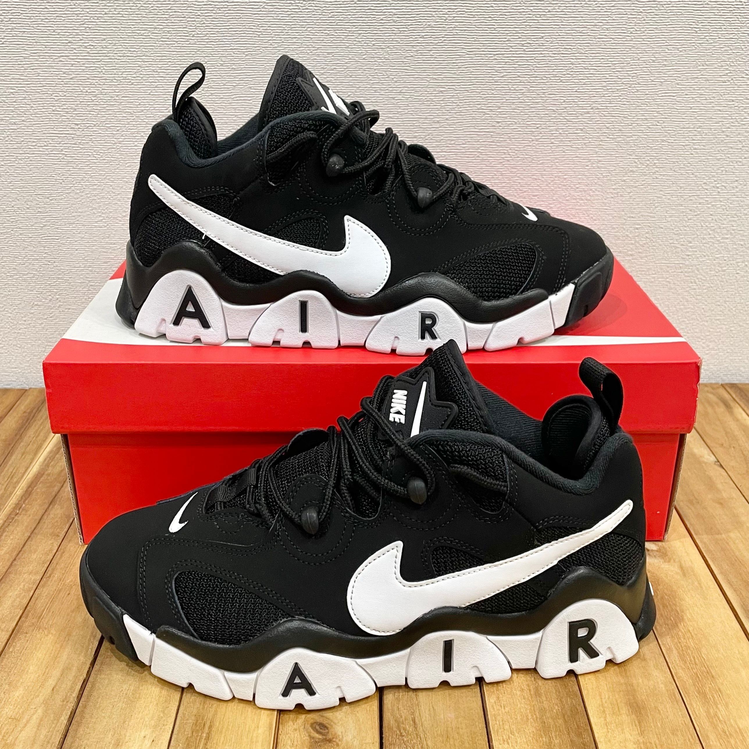 NIKE AIR BARRAGE LOW "BLACK/WHITE"