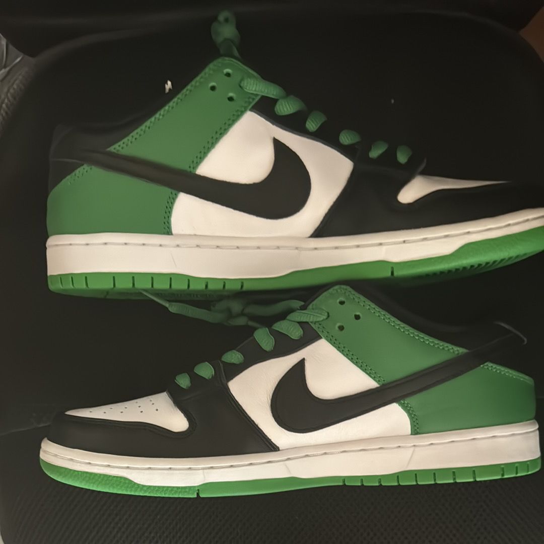 Nike SB Dunk Low Pro "Black and Classic Green"