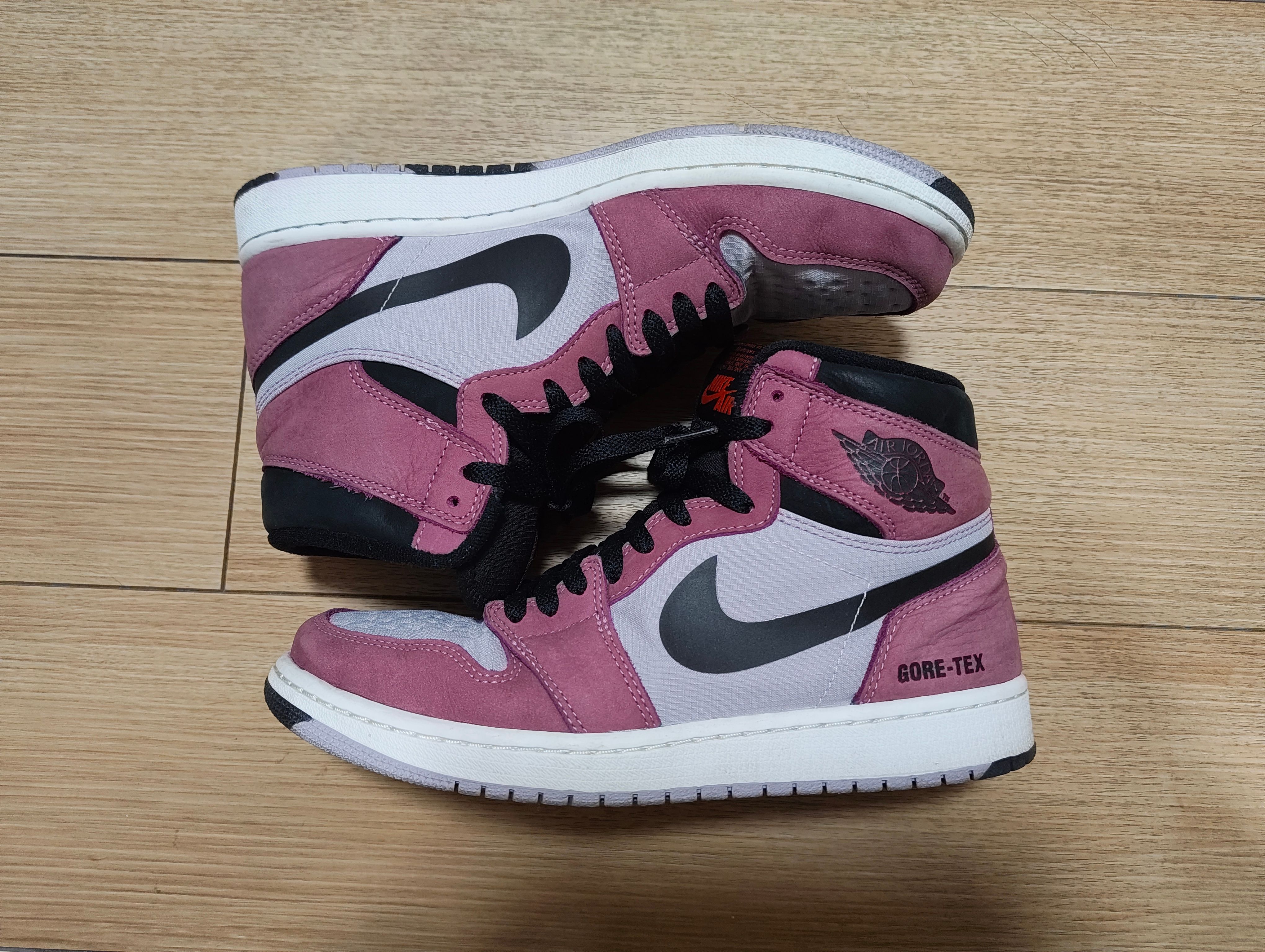 Nike Air Jordan 1 Element GORE-TEX "Berry"