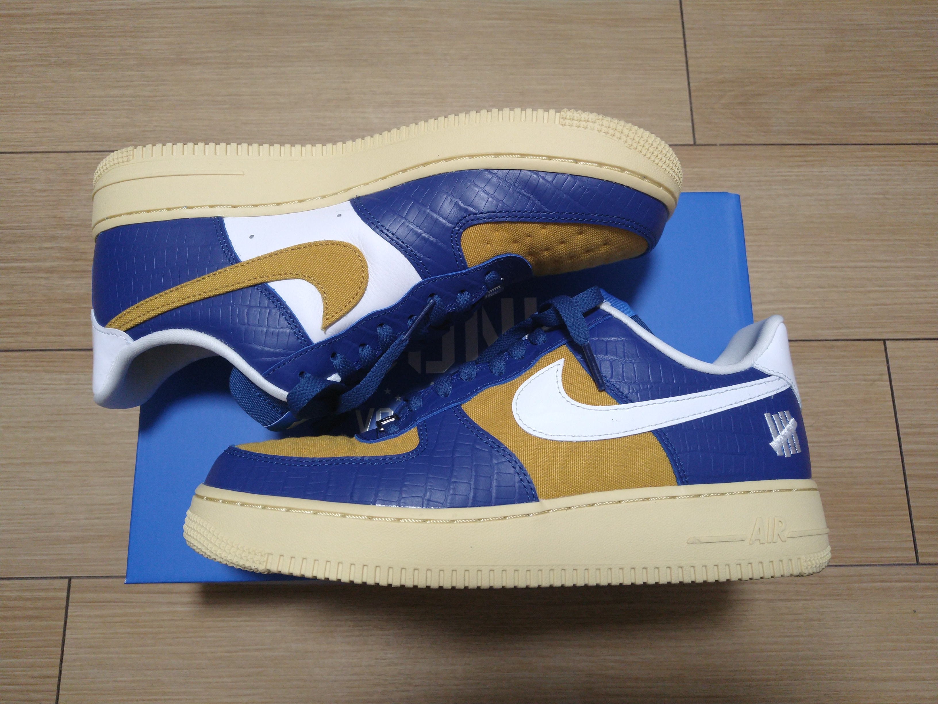 UNDEFEATED × Nike Air Force 1 Low "5 On It"