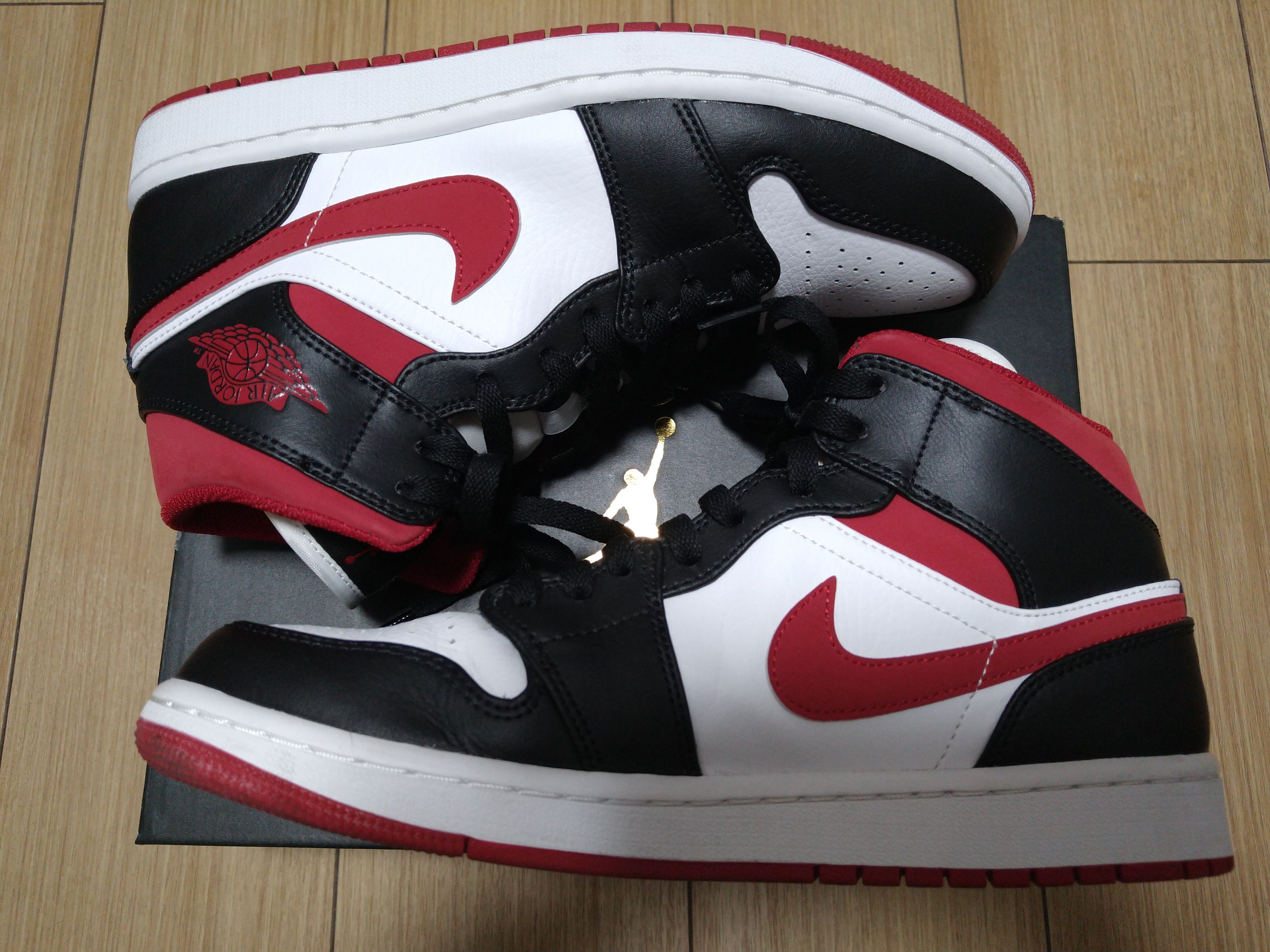 Nike Air Jordan 1 Mid "White/Gym Red Black"