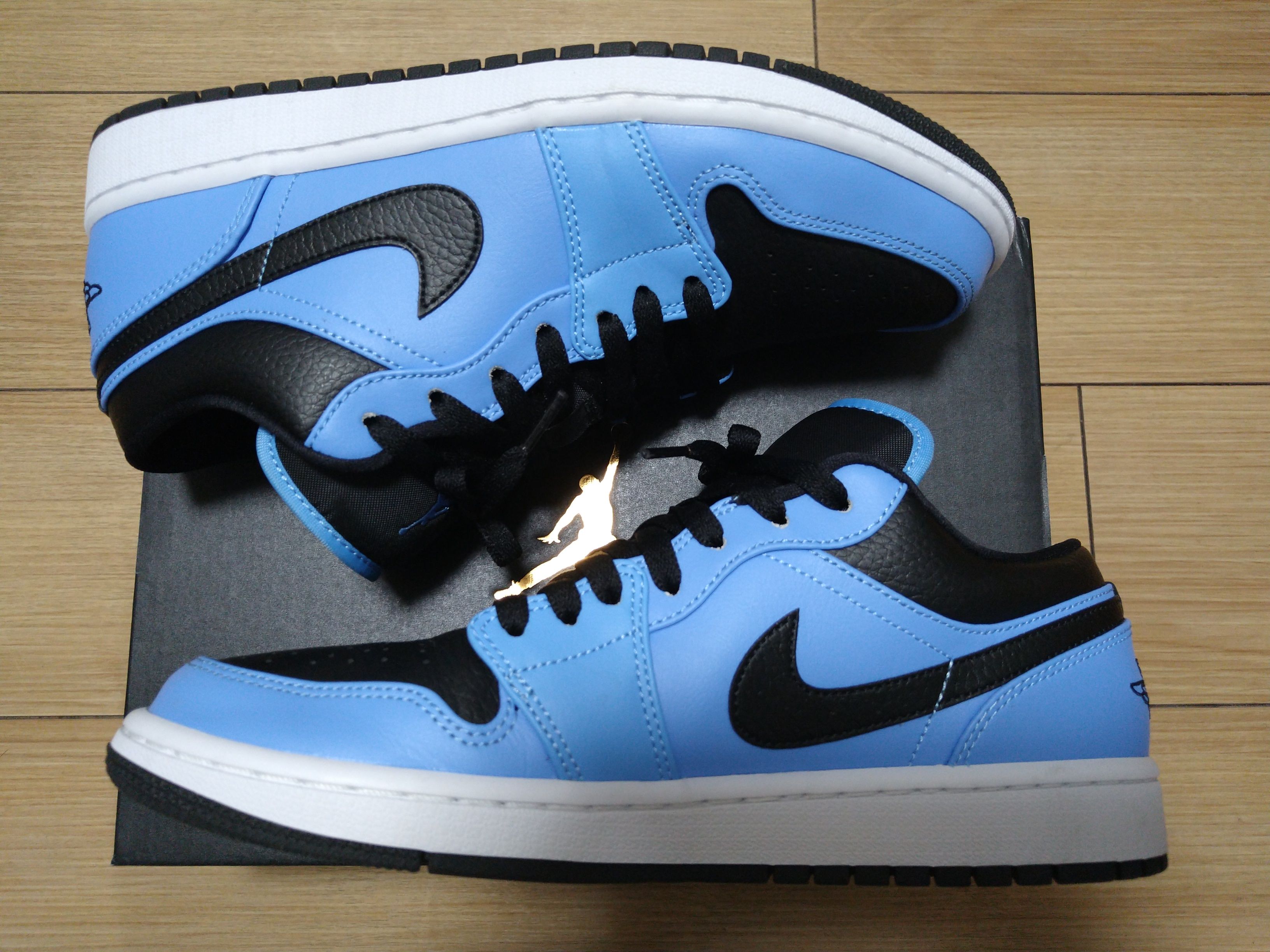 Nike Air Jordan 1 Low "University Blue/Black"