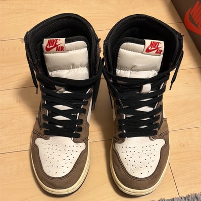 Travis Scott × Nike Air Jordan 1 Retro High OG TS SP "Sail/Dark Mocha"