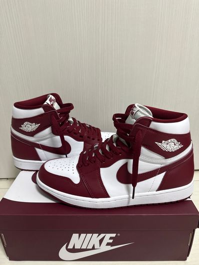 Nike Air Jordan 1 Retro High OG "Artisanal Red"