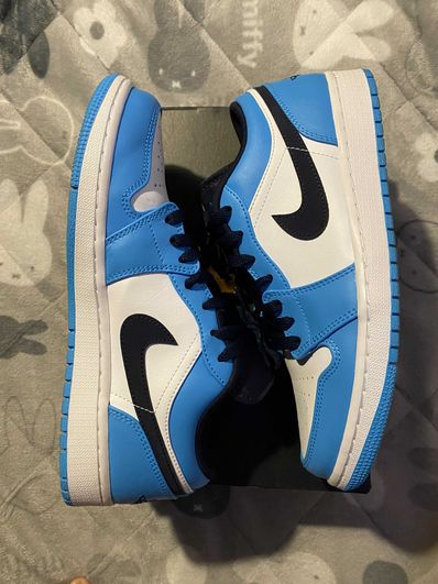 Nike Air Jordan 1 Low "University Blue"