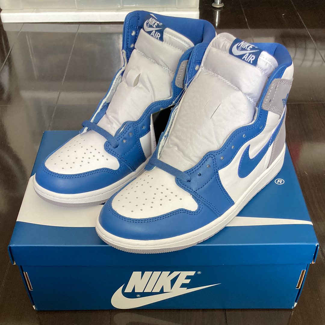 Nike Air Jordan 1 High OG "True Blue"