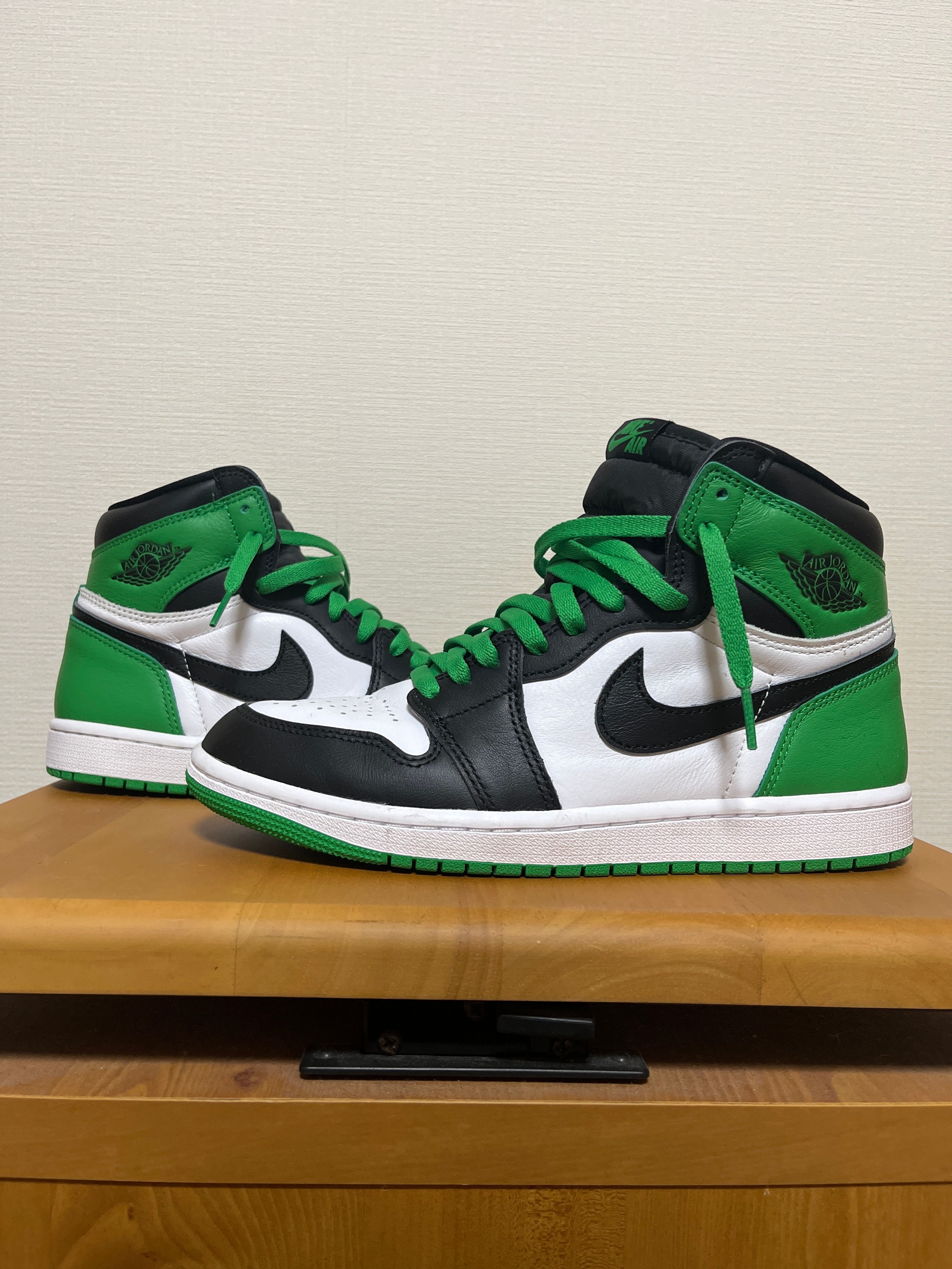 Nike Air Jordan 1 Retro High OG "Celtics/Black and Lucky Green" (2023)