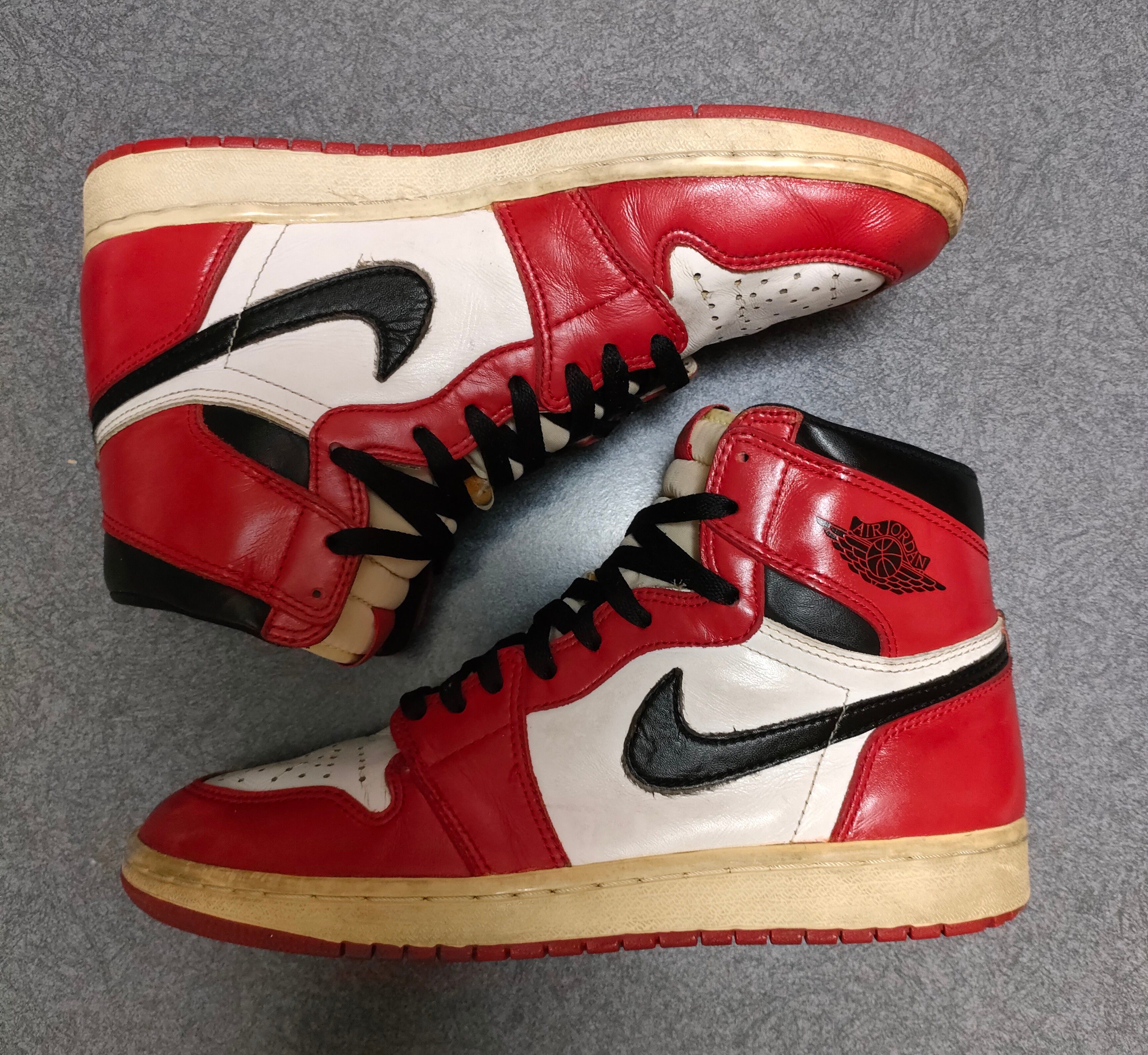 Nike Air Jordan 1 Retro High "Chicago" (1994)