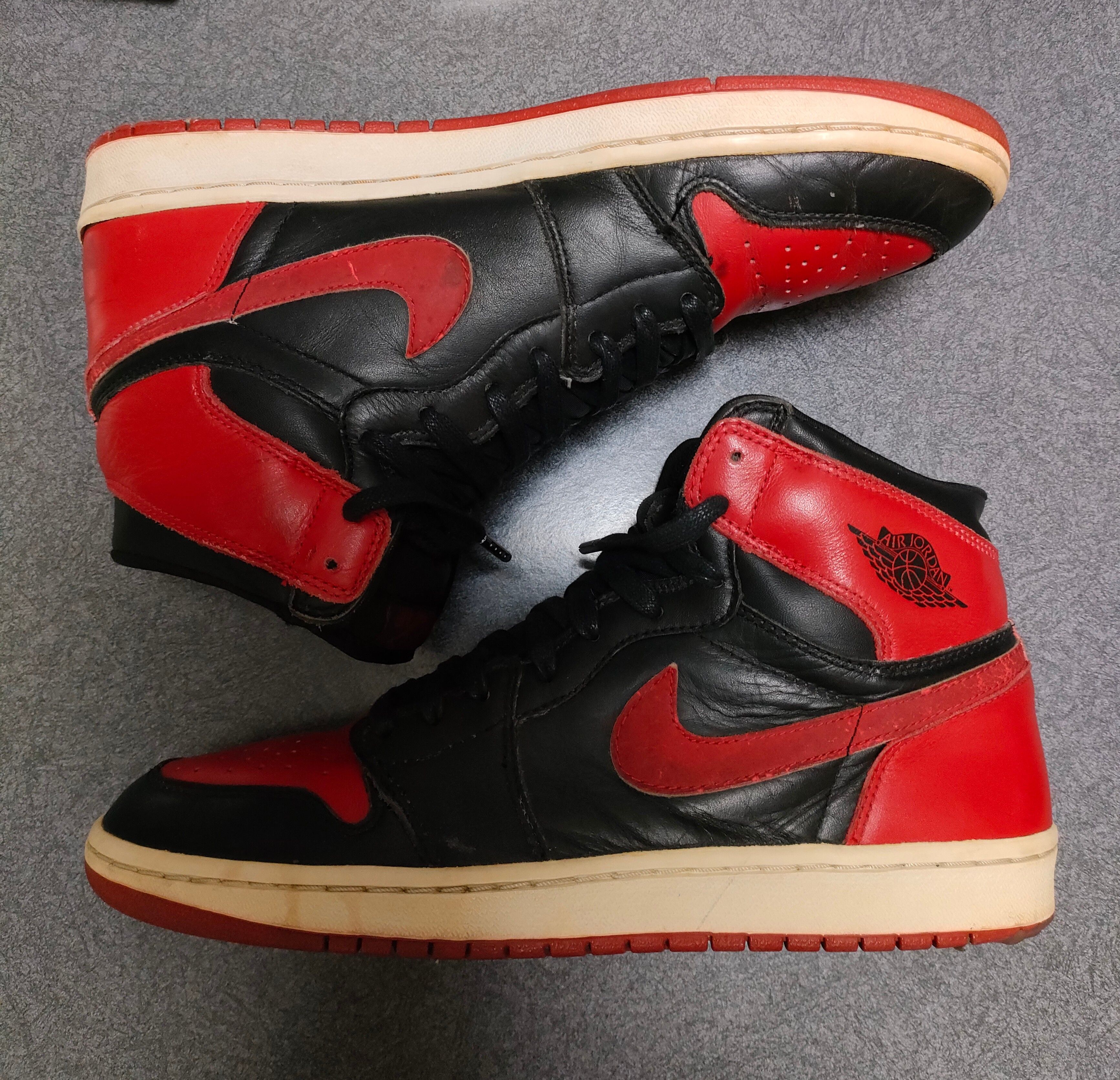 Nike Air Jordan 1 Retro High "Black Varsity Red/Bred"(2001)