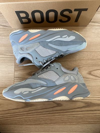 ADIDAS YEEZY BOOST 700 "INERTIA"