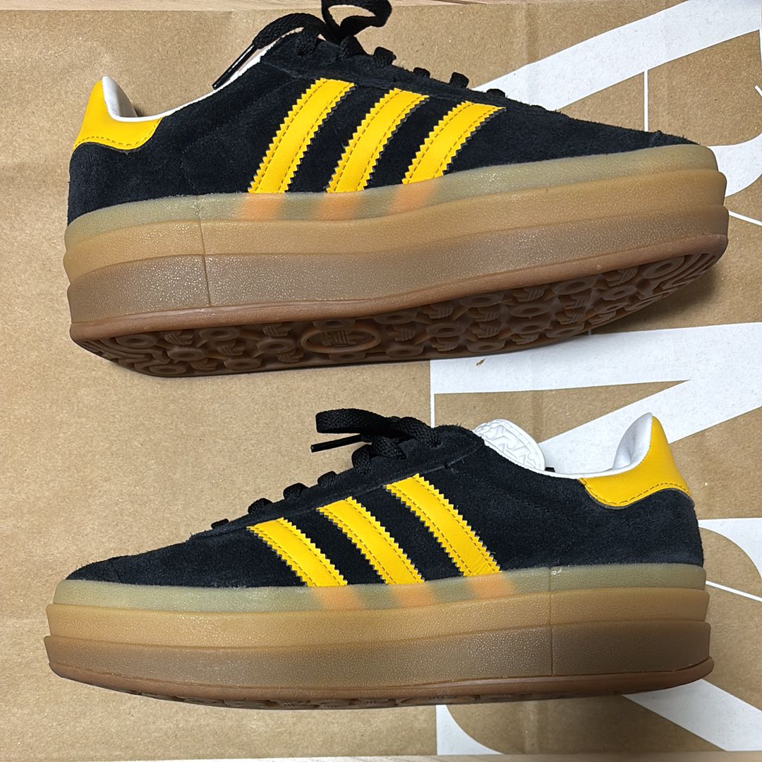 アディダス ウィメンズ ガゼルボールド "コアブラック/ボールドゴールド/フットウェアホワイト"