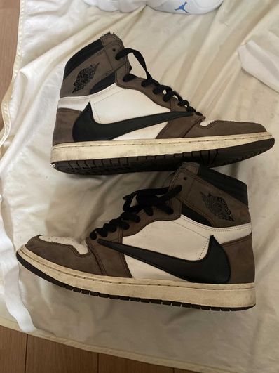Travis Scott × Nike Air Jordan 1 Retro High OG TS SP "Sail/Dark Mocha"