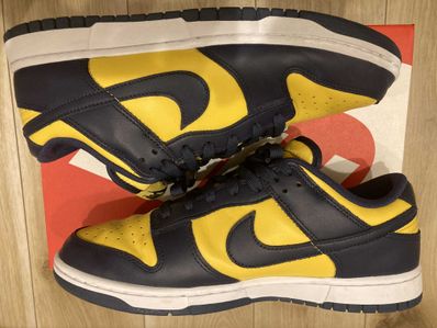 Nike Dunk Low "Michigan"